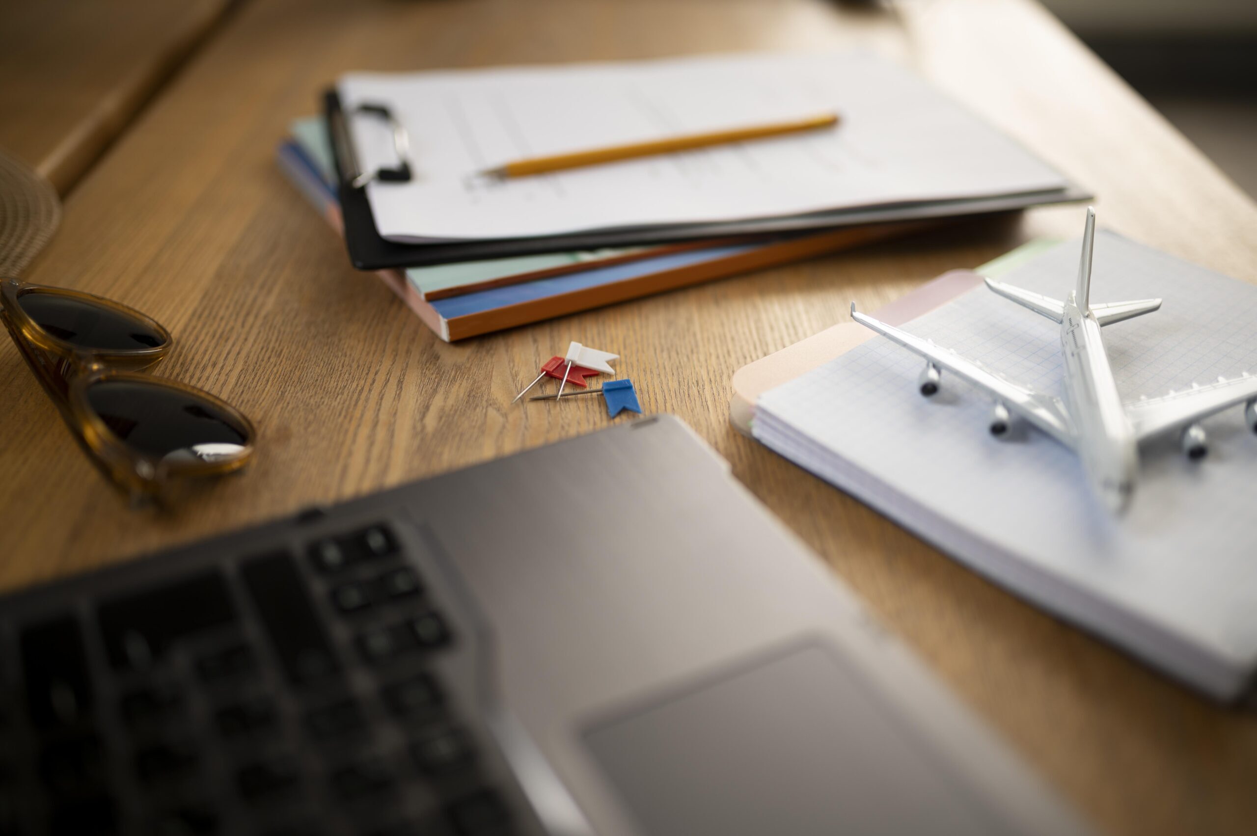 high-angle-notebook-laptop-arrangement